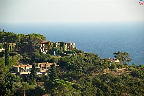 Włochy-Italia. Toscana-Toscania, wybrzeze polwyspu Torre Cala Grande i Cala Moresca